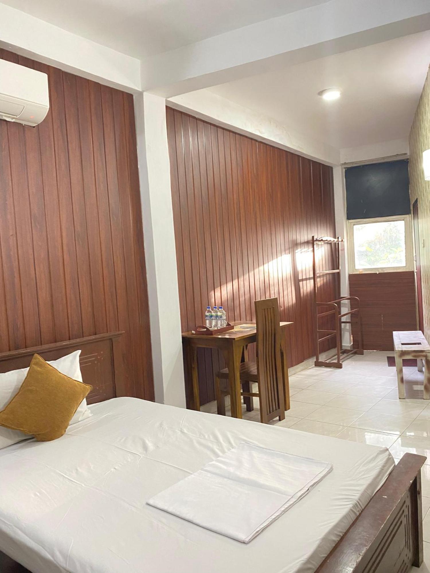 Airport City Hotel Katunayaka Eksteriør bilde
